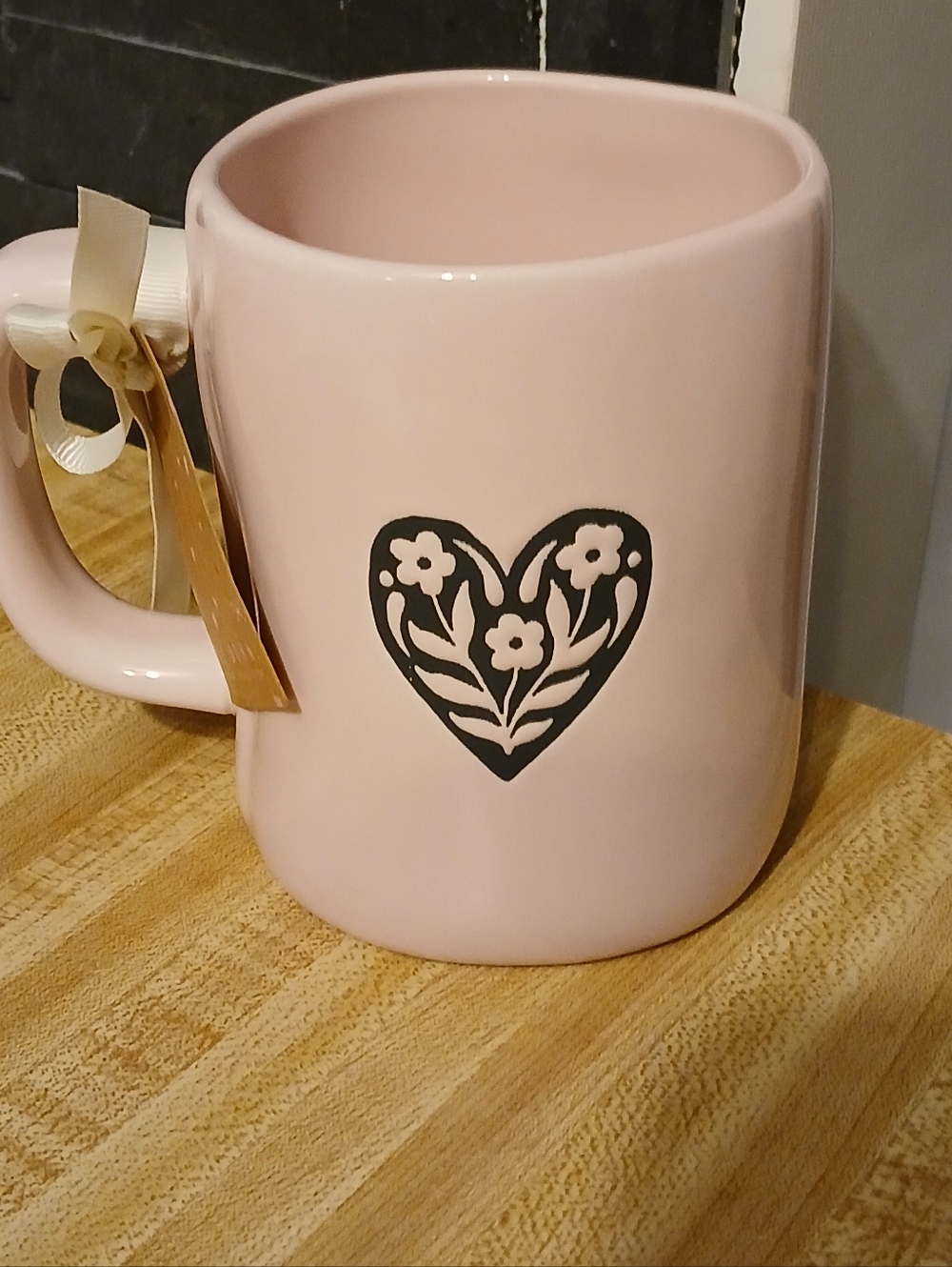 ❤️Rae Dunn NWT "Let Love Bloom" Double Sided Pink Large Coffee Mug - Picture 4 of 5